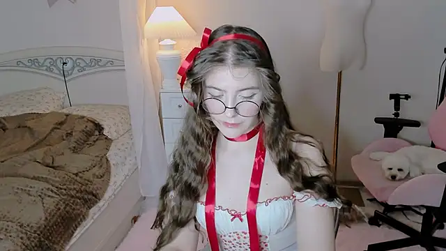 Snapshot of RuthMorse chatting on 02-06-26, 08:12 RuthMorse online show from 02-06-26, 08:12