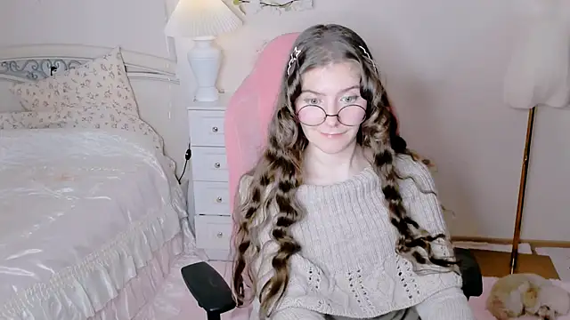 RuthMorse online show from 04-21-26, 08:12