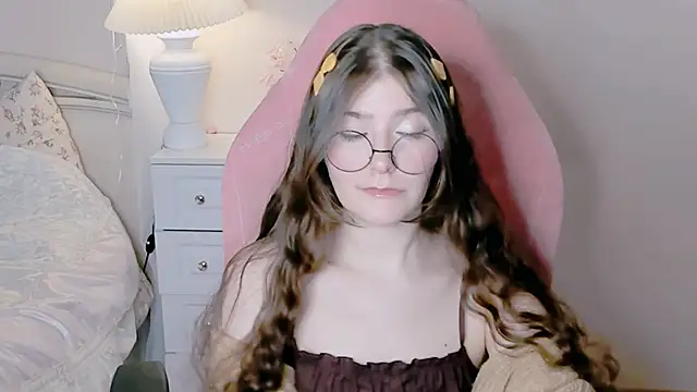 RuthMorse online show from 04-23-26, 08:22