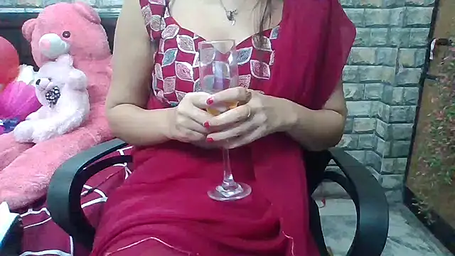 Snapshot of Sexy_iknoor chatting on 02-17-25, 11:13 Sexy iknoor online show from 02-17-25, 11:13