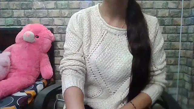 Snapshot of Sexy_iknoor chatting on 11-19-25, 04:23 Sexy iknoor online show from 11-19-25, 04:23