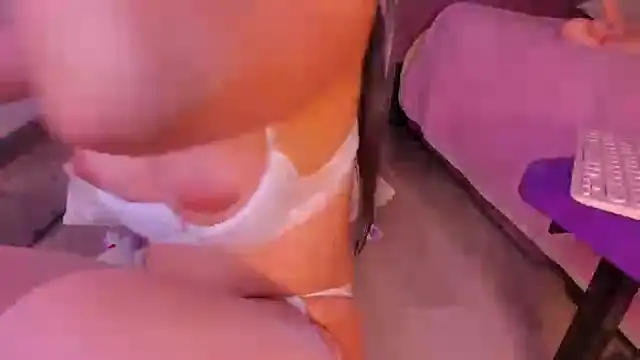 isa red hair online show from 02-08-25, 11:22