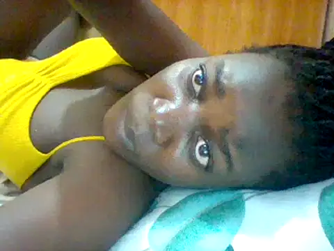 Snapshot of Alessandrajenna chatting on 02-21-25, 06:51 Alessandrajenna online show from 02-21-25, 06:51