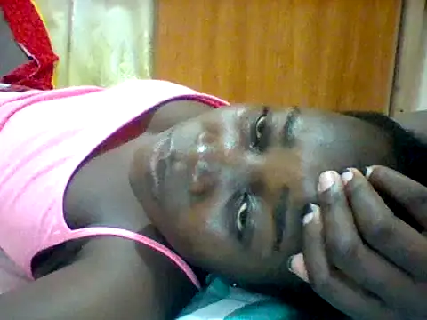 Snapshot of Alessandrajenna chatting on 02-23-25, 06:56 Alessandrajenna online show from 02-23-25, 06:56