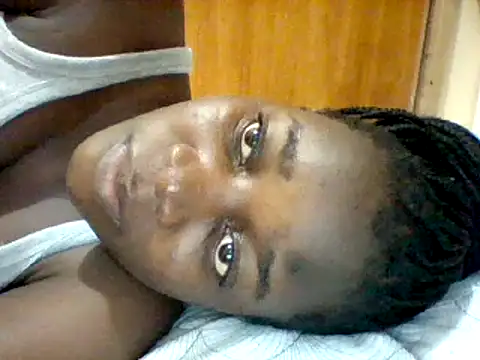 Snapshot of Alessandrajenna chatting on 03-12-25, 09:45 Alessandrajenna online show from 03-12-25, 09:45