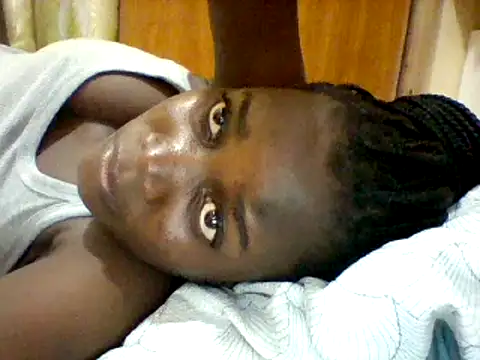 Snapshot of Alessandrajenna chatting on 03-18-25, 05:53 Alessandrajenna online show from 03-18-25, 05:53