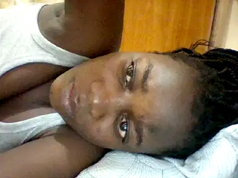 Snapshot of Alessandrajenna chatting on 03-19-25, 04:25 Alessandrajenna online show from 03-19-25, 04:25