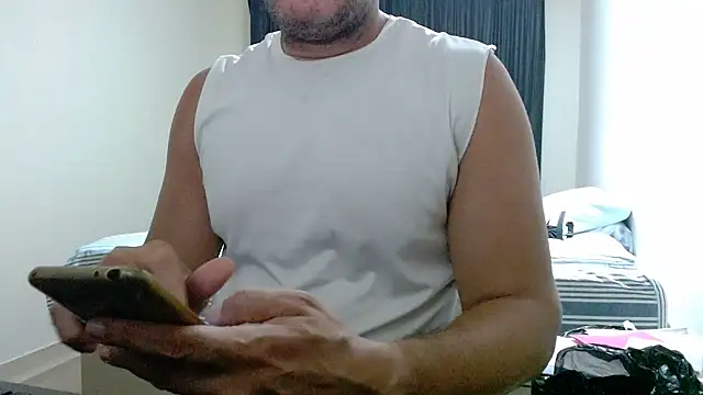 danilostorm7 online show from 09-26-25, 01:09