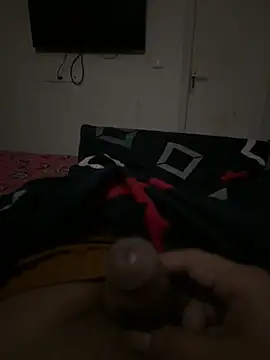 Snapshot of yourheroforfun chatting on 02-03-25, 10:43 yourheroforfun online show from 02-03-25, 10:43