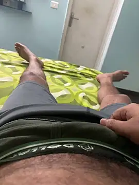 Snapshot of yourheroforfun chatting on 05-18-26, 05:08 yourheroforfun online show from 05-18-26, 05:08