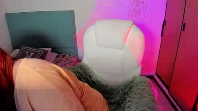 damn that booty online show from 11-20-25, 10:26