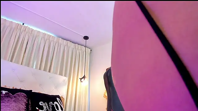 BonnieBad01 online show from 11-18-25, 03:38