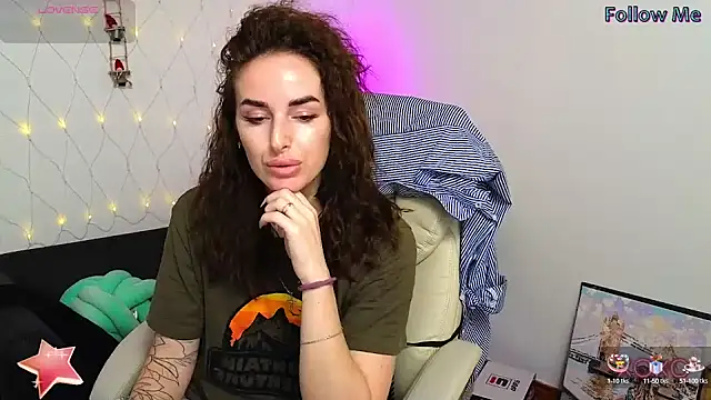 xx adrihanna xx online show from 01-31-25, 06:13