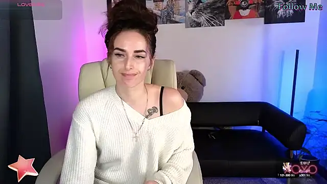 xx adrihanna xx online show from 02-18-25, 03:21