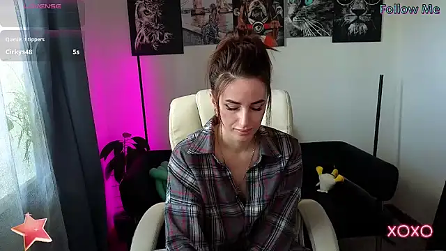 xx adrihanna xx online show from 03-19-25, 05:52