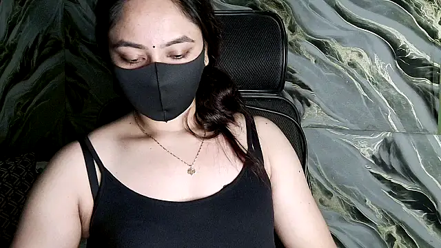 Snapshot of Sima--Roy chatting on 11-22-25, 06:07 Sima--Roy online show from 11-22-25, 06:07