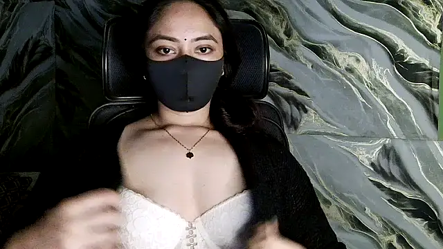 Snapshot of Sima--Roy chatting on 11-25-25, 06:08 Sima--Roy online show from 11-25-25, 06:08