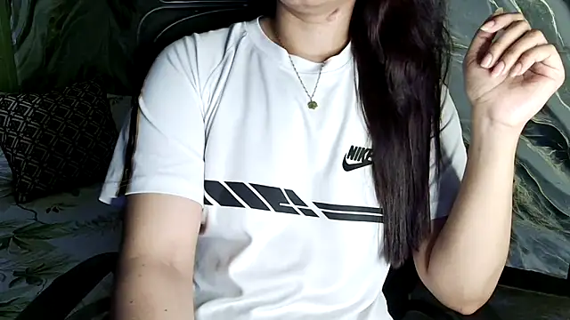 Snapshot of Sima--Roy chatting on 11-26-25, 07:26 Sima--Roy online show from 11-26-25, 07:26