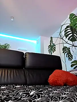 Ladykimberly XOXO online show from 10-18-25, 08:53