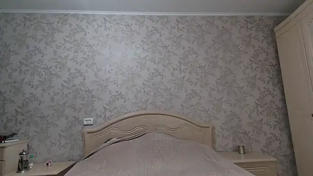 Alexandra Meow online show from 12-16-25, 09:42