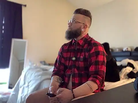 Snapshot of streetpierre chatting on 11-07-25, 05:57 streetpierre online show from 11-07-25, 05:57