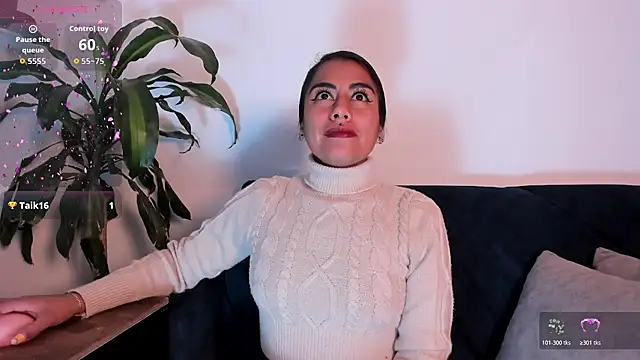 im amber online show from 11-06-25, 01:45