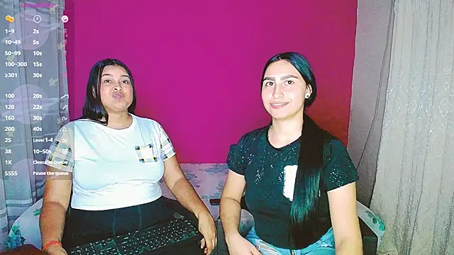 Snapshot of violeta_rous chatting on 02-13-25, 02:56 violeta rous online show from 02-13-25, 02:56