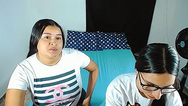 Snapshot of violeta_rous chatting on 09-10-25, 12:32 violeta rous online show from 09-10-25, 12:32