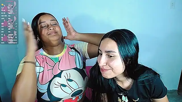 Snapshot of violeta_rous chatting on 10-05-25, 11:35 violeta rous online show from 10-05-25, 11:35