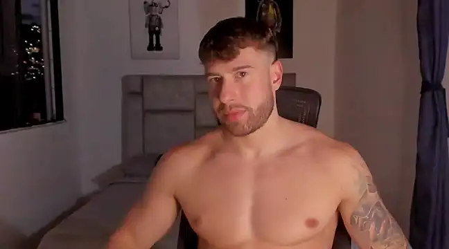 Snapshot of paul_rogerr chatting on 02-20-25, 11:43 paul rogerr online show from 02-20-25, 11:43