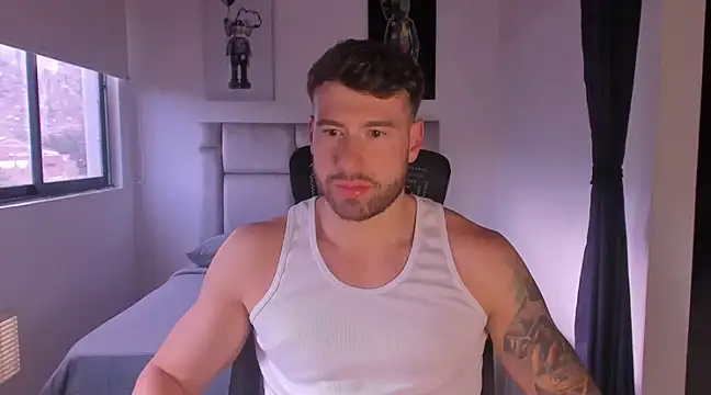 Snapshot of paul_rogerr chatting on 02-23-25, 10:20 paul rogerr online show from 02-23-25, 10:20