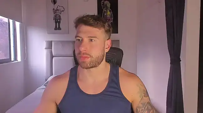 Snapshot of paul_rogerr chatting on 02-25-25, 11:00 paul rogerr online show from 02-25-25, 11:00