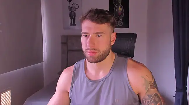 Snapshot of paul_rogerr chatting on 03-09-25, 01:04 paul rogerr online show from 03-09-25, 01:04