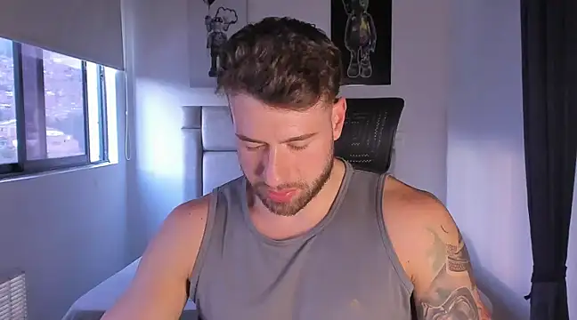 Snapshot of paul_rogerr chatting on 03-09-25, 10:30 paul rogerr online show from 03-09-25, 10:30