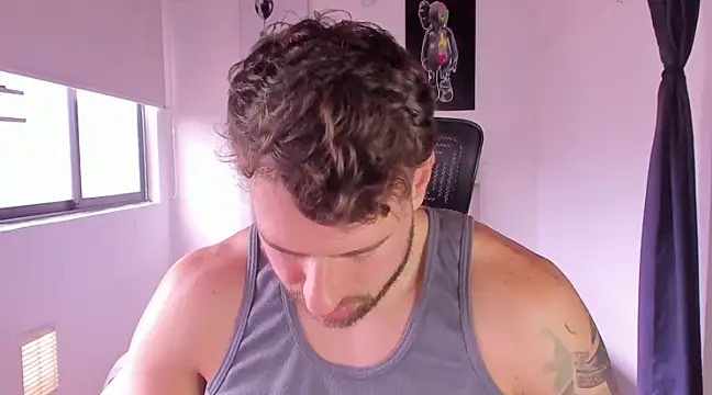 Snapshot of paul_rogerr chatting on 03-14-25, 03:36 paul rogerr online show from 03-14-25, 03:36