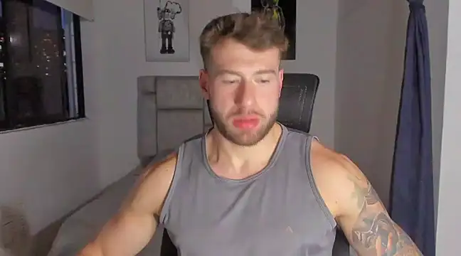 Snapshot of paul_rogerr chatting on 03-22-25, 11:31 paul rogerr online show from 03-22-25, 11:31