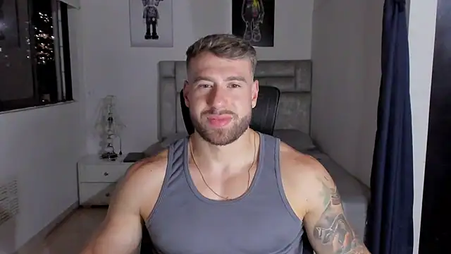 Snapshot of paul_rogerr chatting on 09-20-25, 01:28 paul rogerr online show from 09-20-25, 01:28