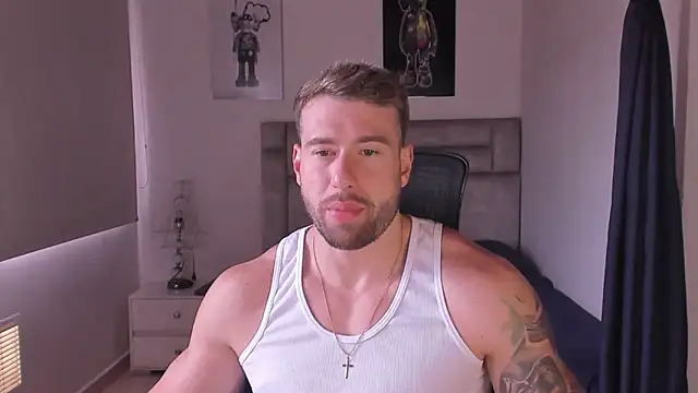 Snapshot of paul_rogerr chatting on 10-01-25, 06:25 paul rogerr online show from 10-01-25, 06:25