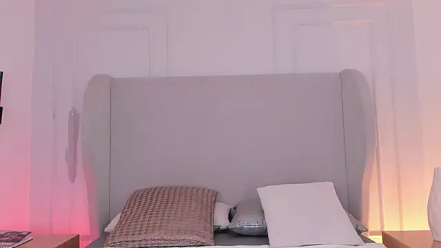 chloe d online show from 10-30-25, 11:55