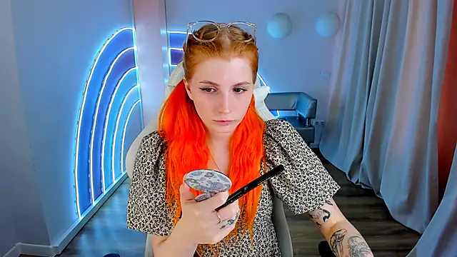 Mira  Blush online show from 02-28-25, 01:47