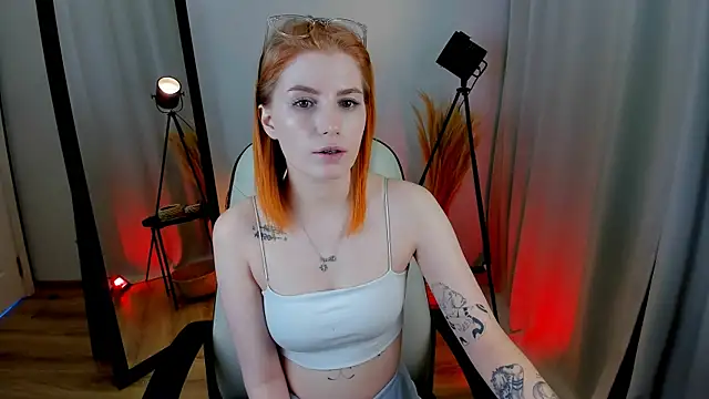 Mira  Blush online show from 03-06-25, 08:37