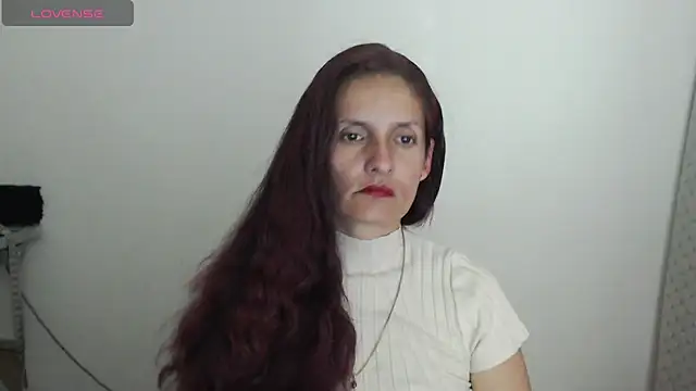 Snapshot of catalina_duran1 chatting on 06-10-26, 01:28 catalina duran1 online show from 06-10-26, 01:28