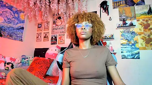 Snapshot of Cristal_Jonas@xh chatting on 05-08-26, 01:55 Cristal Jonasxh online show from 05-08-26, 01:55