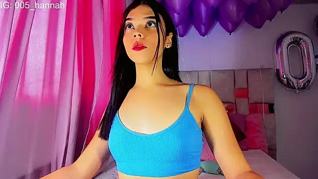 Hannahsmit online show from 10-30-25, 09:37