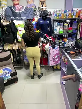 ROSALIALUCY online show from 06-21-26, 11:46