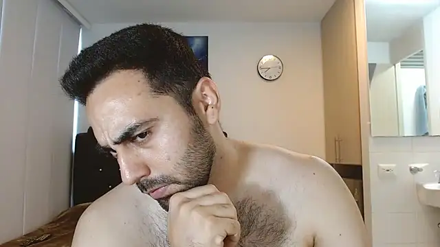 Snapshot of omarmohammedhot2 chatting on 12-17-24, 02:33 omarmohammedhot2 online show from 12-17-24, 02:33