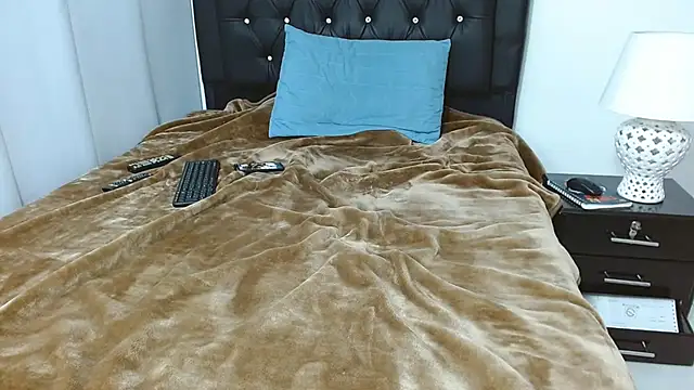 Snapshot of omarmohammedhot2 chatting on 12-19-24, 05:29 omarmohammedhot2 online show from 12-19-24, 05:29