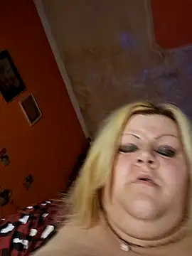 Snapshot of ducicsajsziii chatting on 02-21-25, 08:49 ducicsajsziii online show from 02-21-25, 08:49