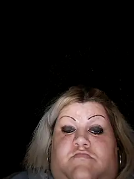 Snapshot of ducicsajsziii chatting on 10-13-25, 05:24 ducicsajsziii online show from 10-13-25, 05:24