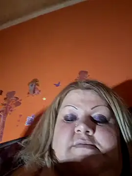 Snapshot of ducicsajsziii chatting on 05-15-26, 12:56 ducicsajsziii online show from 05-15-26, 12:56